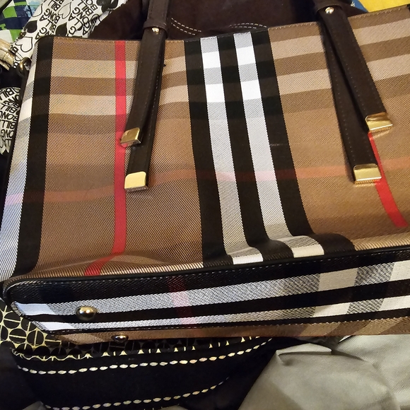 Brown Plaid Handbag with Black and Red Stripes - Picture 1 of 3